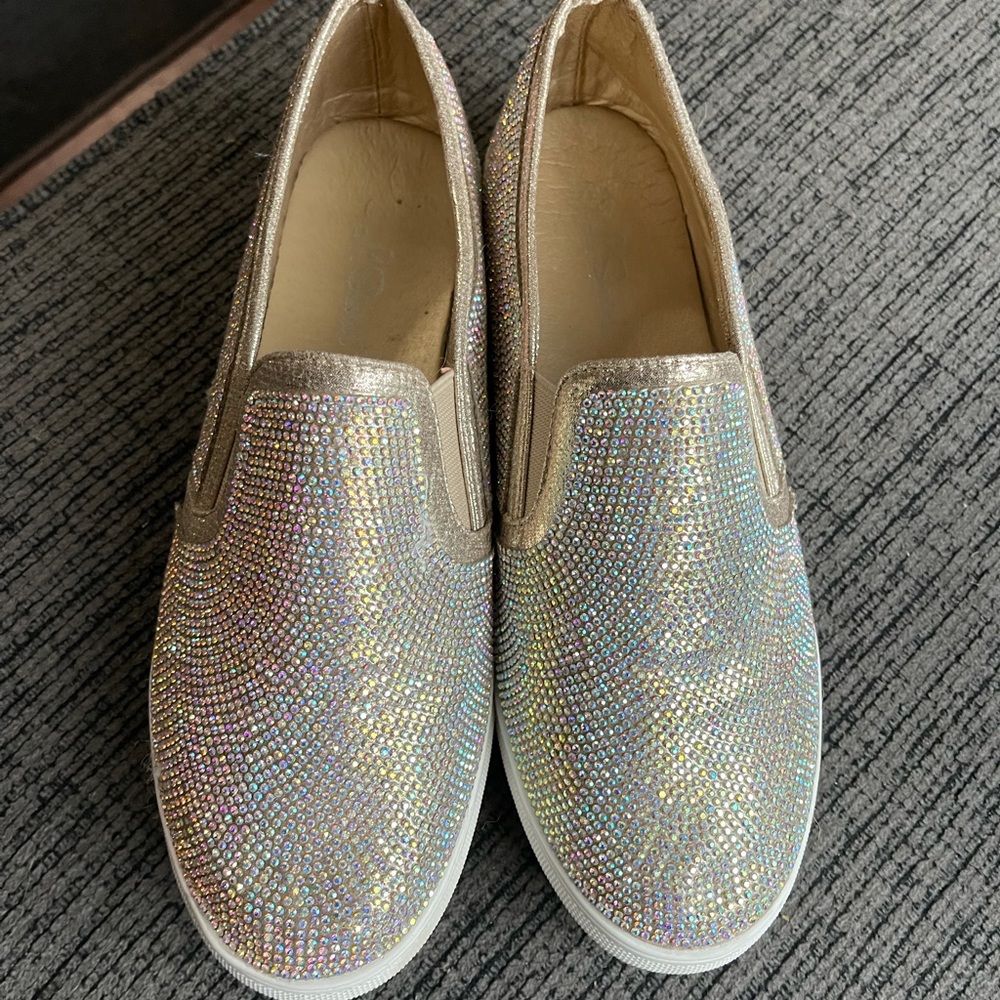 Size 8 women’s shoes bought from a boutique